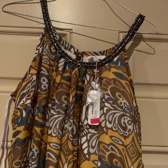 Cute maxi dress from Charming Charlie’s - Picture 2 of 2